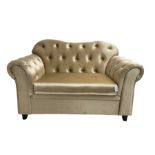 Chesterfield shaped snuggler sofa