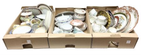 Quantity of Victorian and later ceramics to include tea and dinner wares