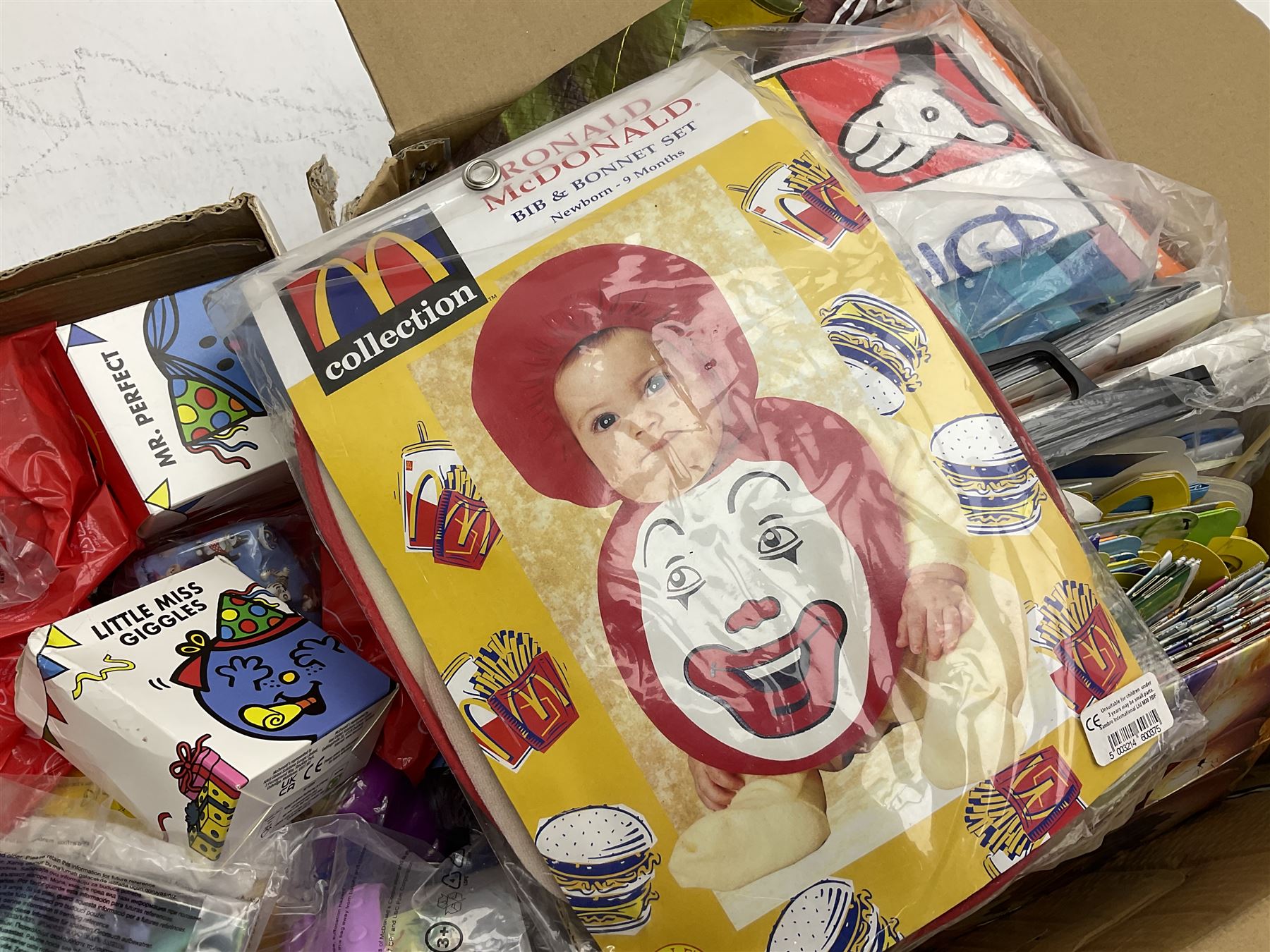 Two boxes of Mcdonalds memorabilia and merchandise - Image 6 of 8