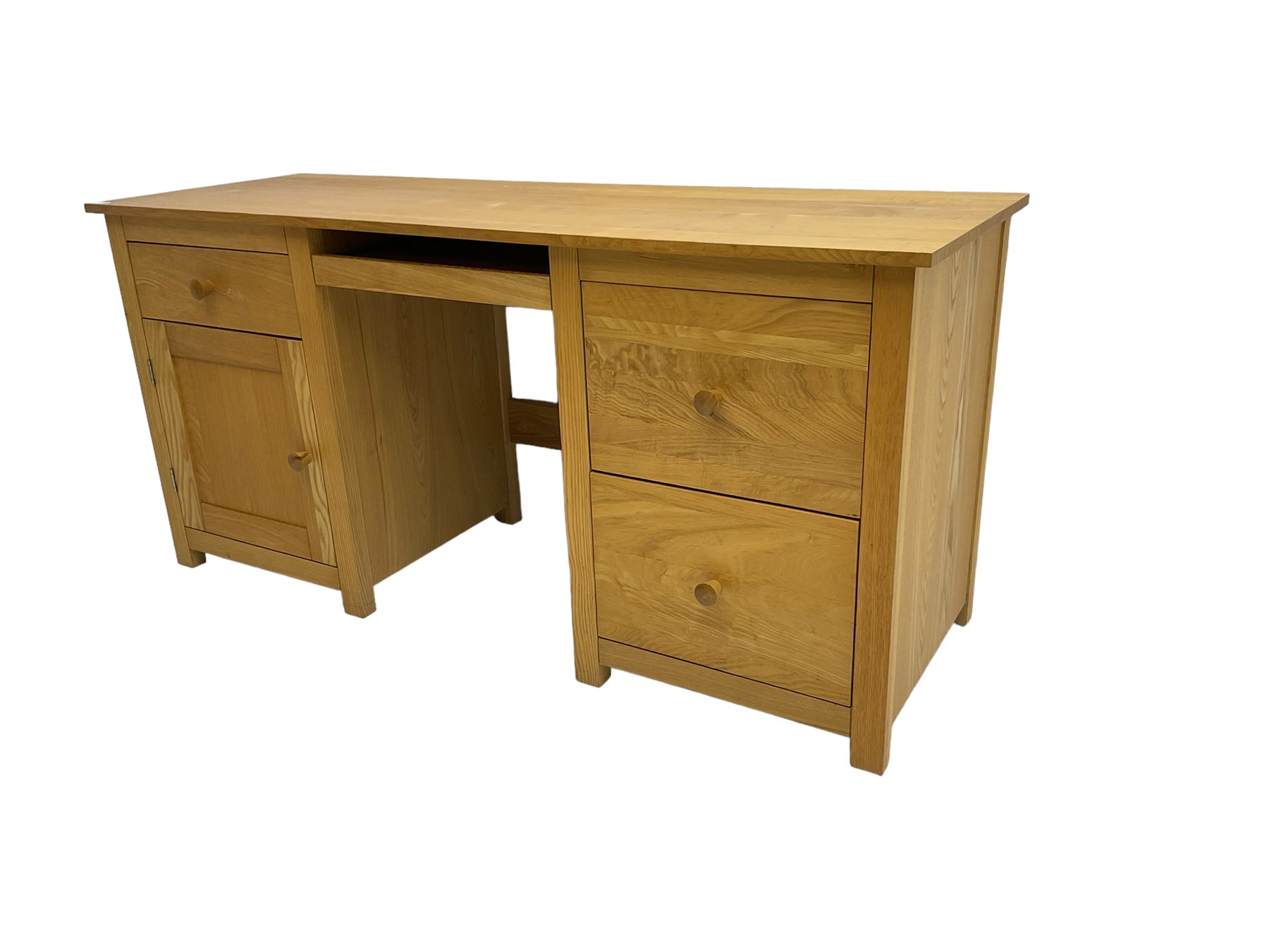 Solid ash twin pedestal desk - Image 4 of 6