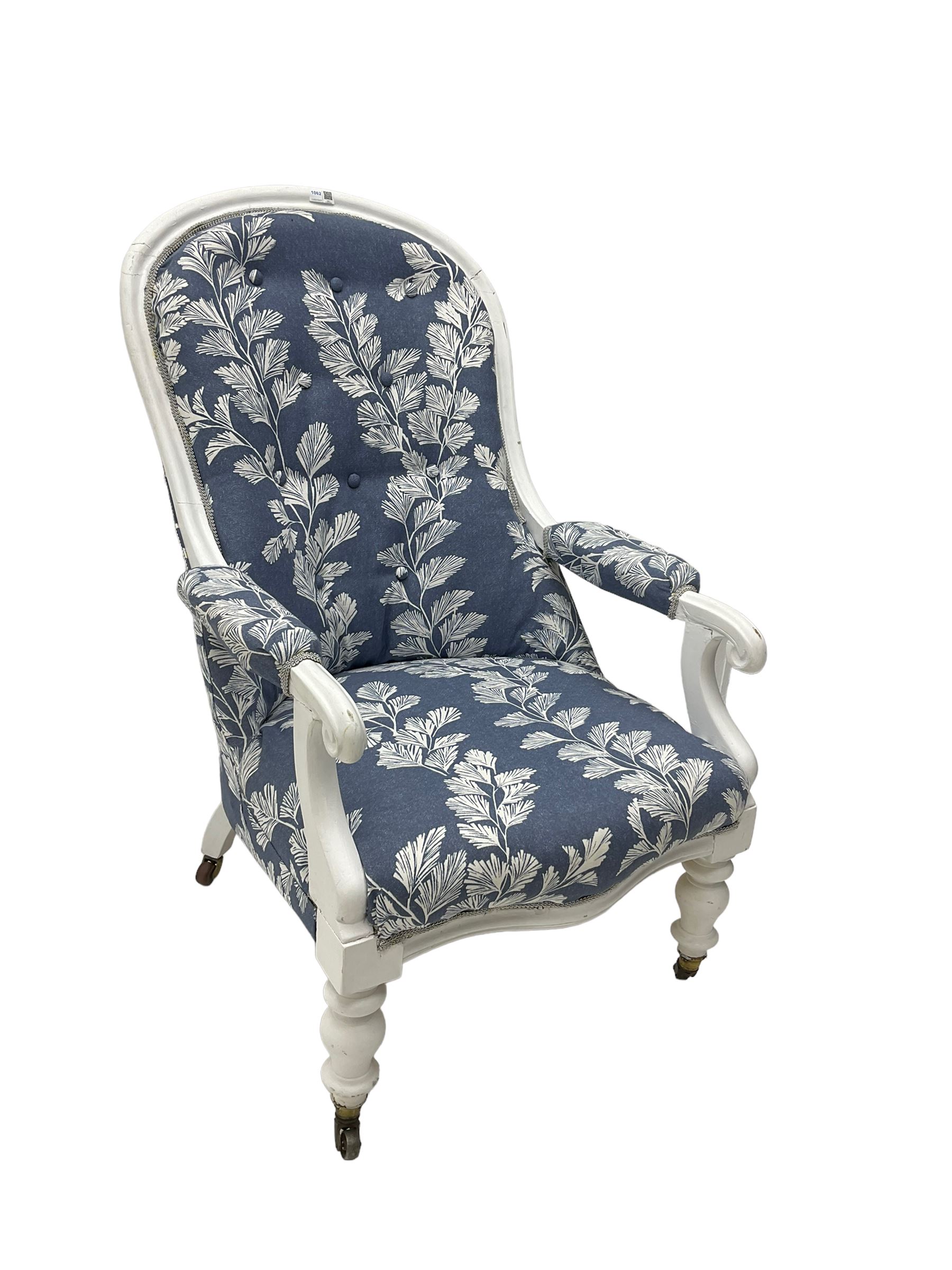 Late 19th century white painted armchair - Image 4 of 6