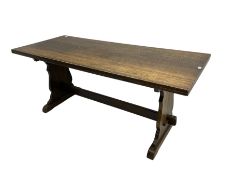Mid-20th century oak dining table