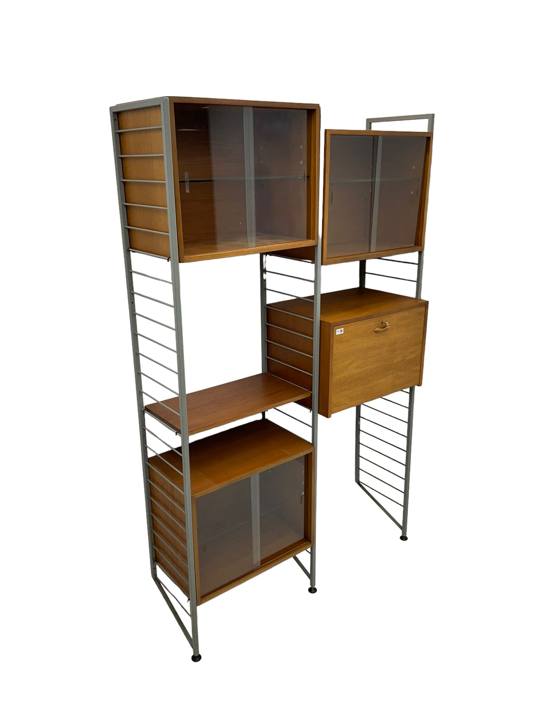 Ladderax - modular bookcase - Image 6 of 8