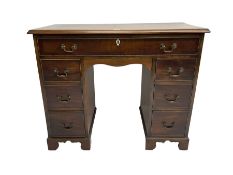 Georgian design twin pedestal kneehole desk