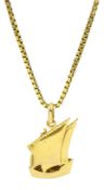 18ct gold boat pendant