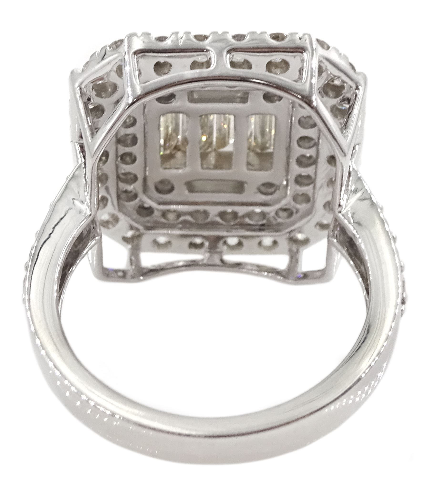 White gold baguette and round brilliant cut diamond cluster ring - Image 15 of 15