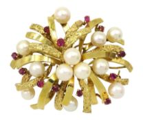 Gold pearl and ruby textured and polished ribbon design brooch