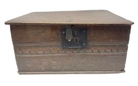 Late 17th/early 18th century oak bible box