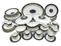 Royal Doulton Carlisle pattern dinner service for eight