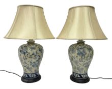 Pair of table lamps of baluster form