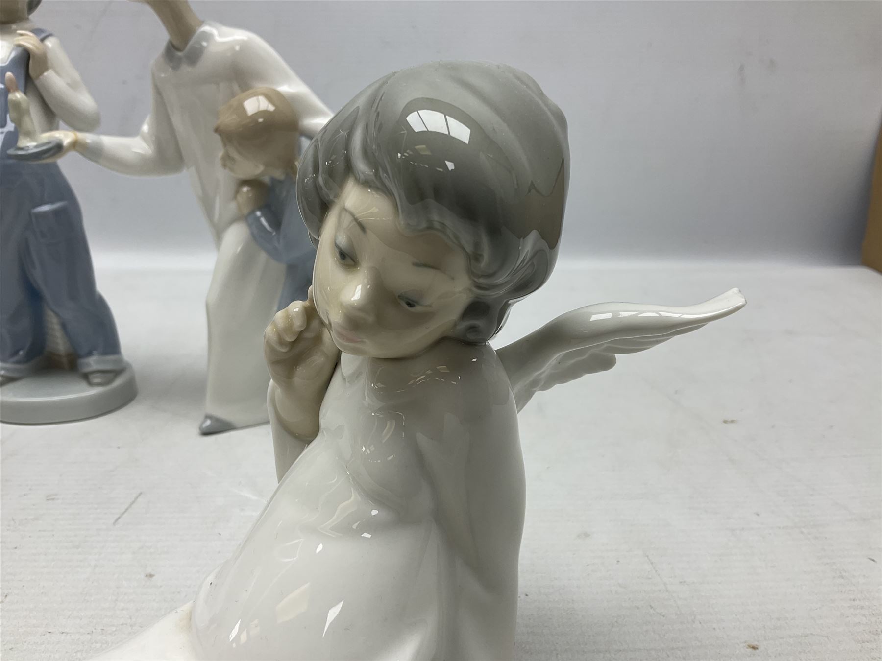 Four Lladro figures - Image 7 of 15