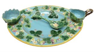 George Jones style Majolica strawberry set