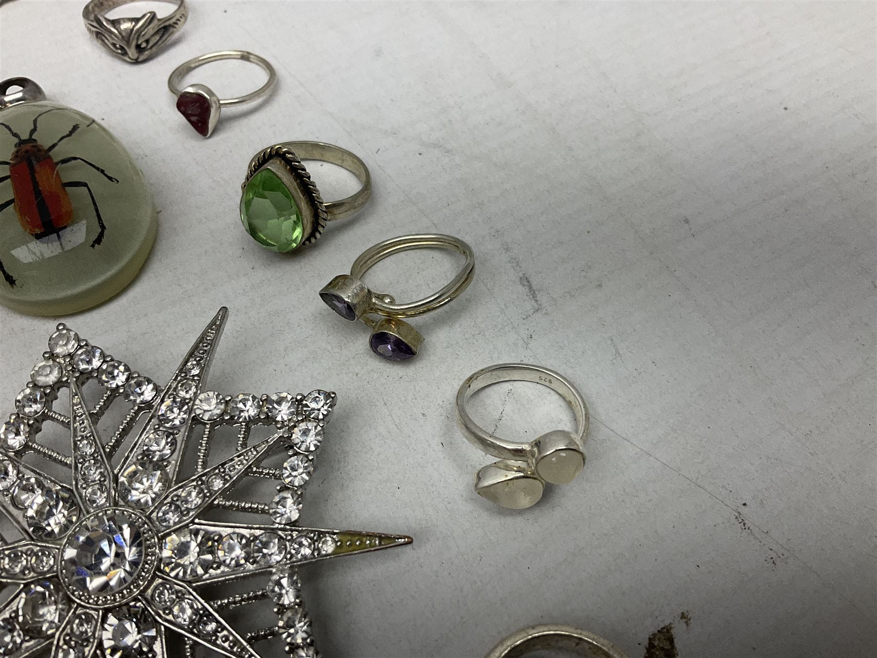 Collection of silver jewellery including two pairs of enamel earrings - Image 12 of 21