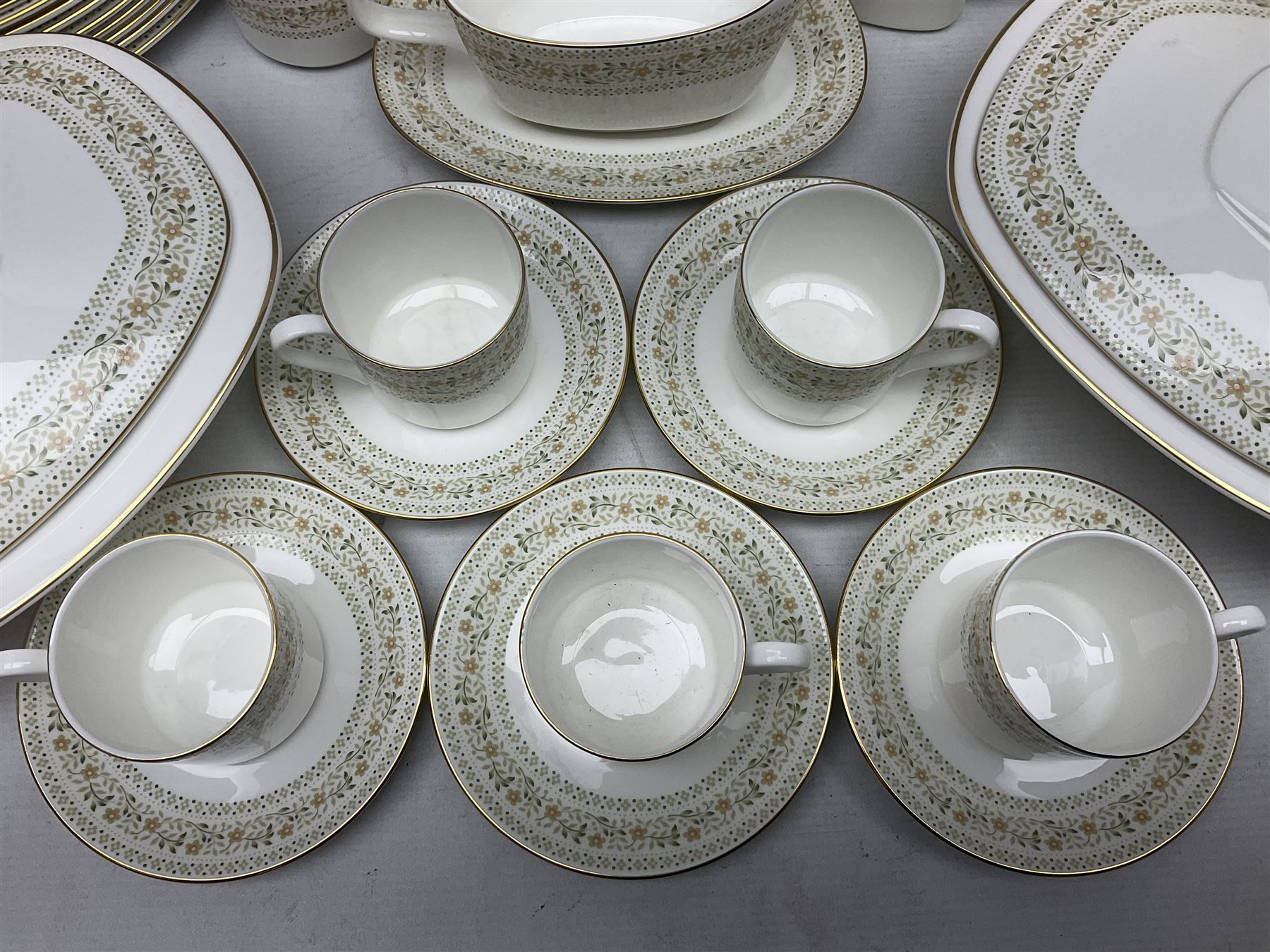 Royal Doulton Paisley pattern tea and dinner service for twelve - Image 2 of 14