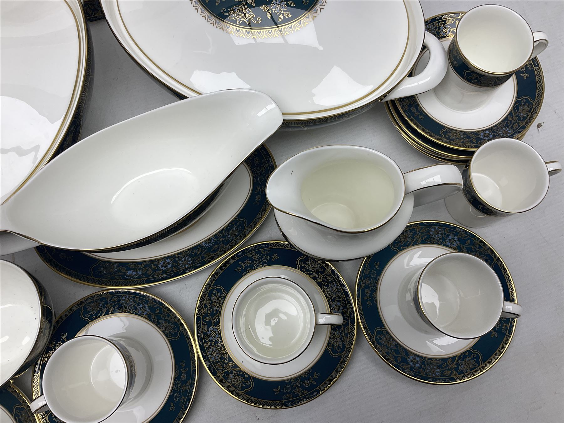 Royal Doulton Carlisle pattern dinner service for eight - Image 4 of 13