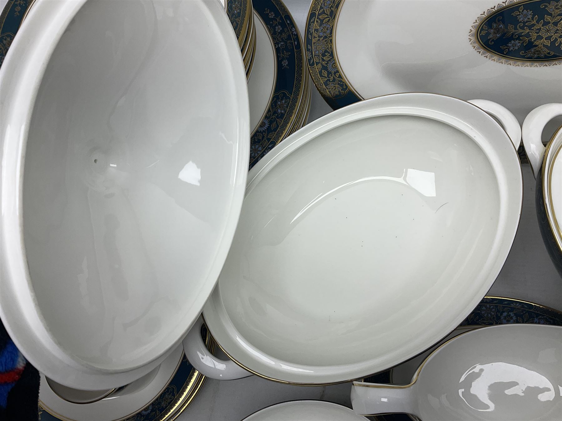 Royal Doulton Carlisle pattern dinner service for eight - Image 8 of 13