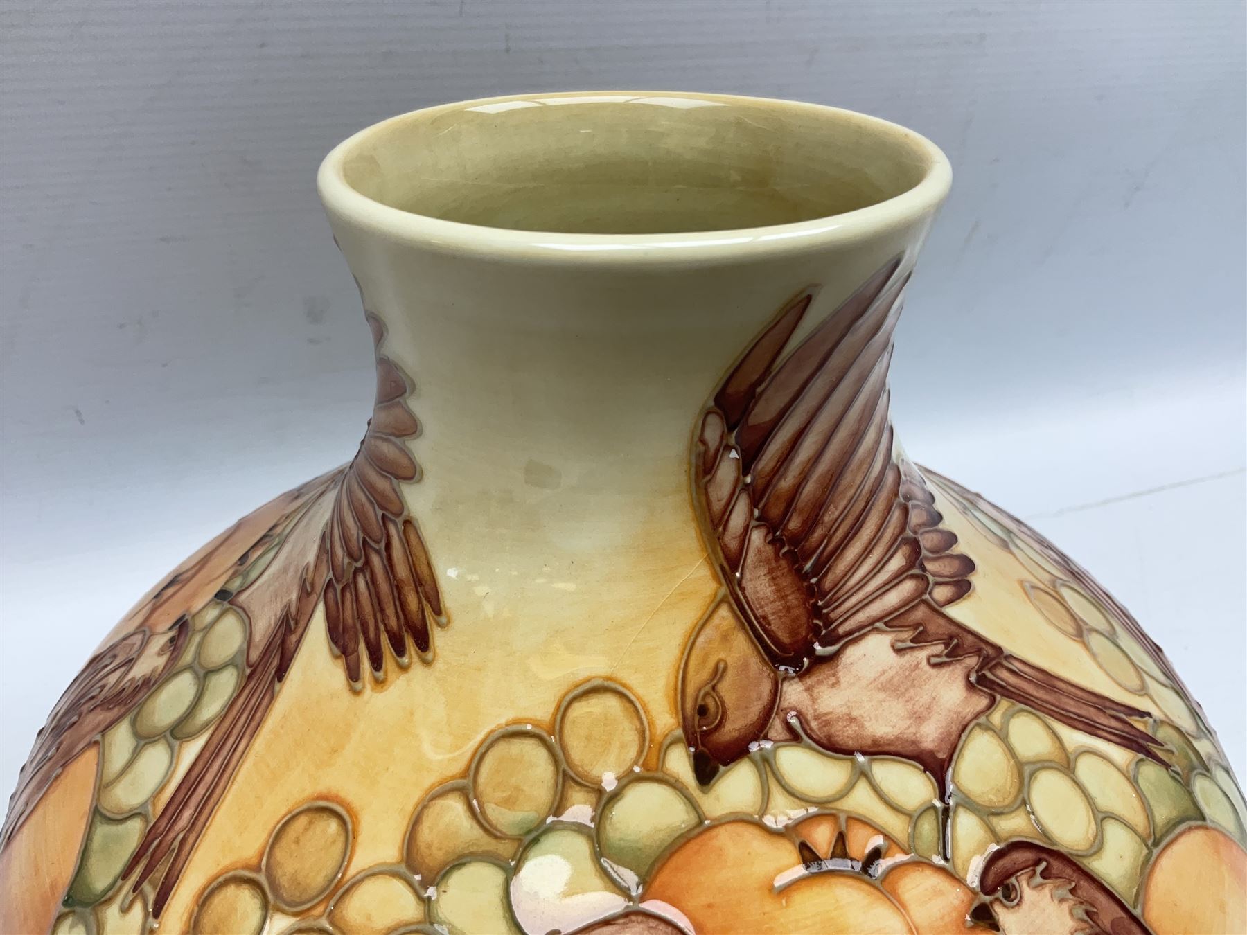 20th Century Moorcroft Finches pattern vase of squat form - Image 3 of 8