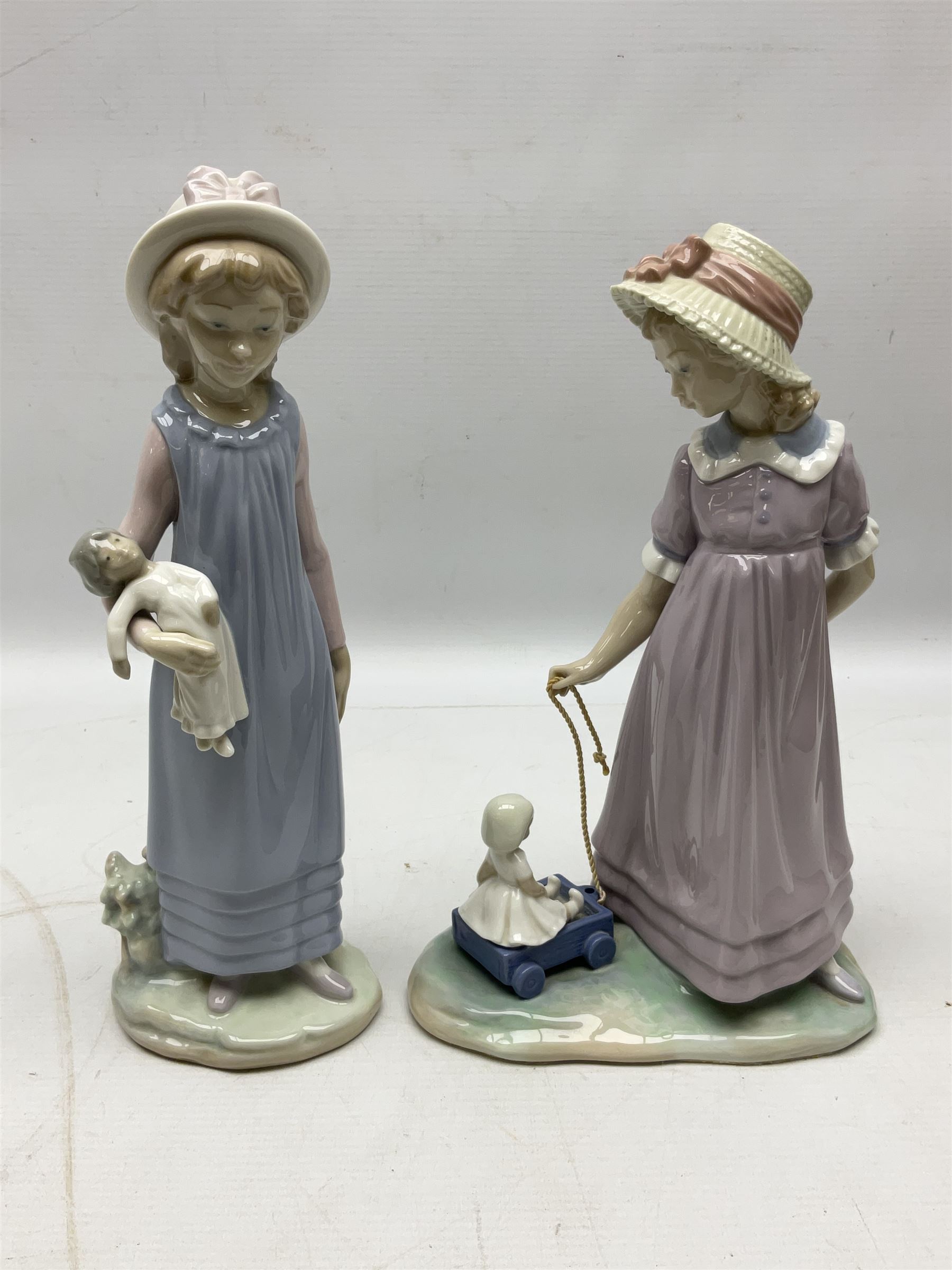 Four Lladro figures - Image 9 of 18