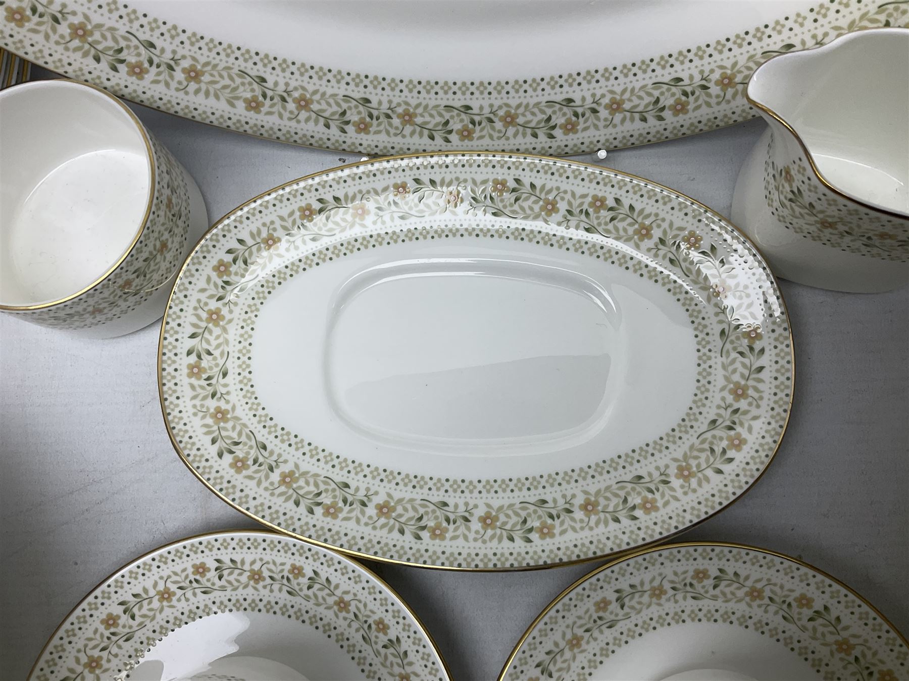 Royal Doulton Paisley pattern tea and dinner service for twelve - Image 9 of 14