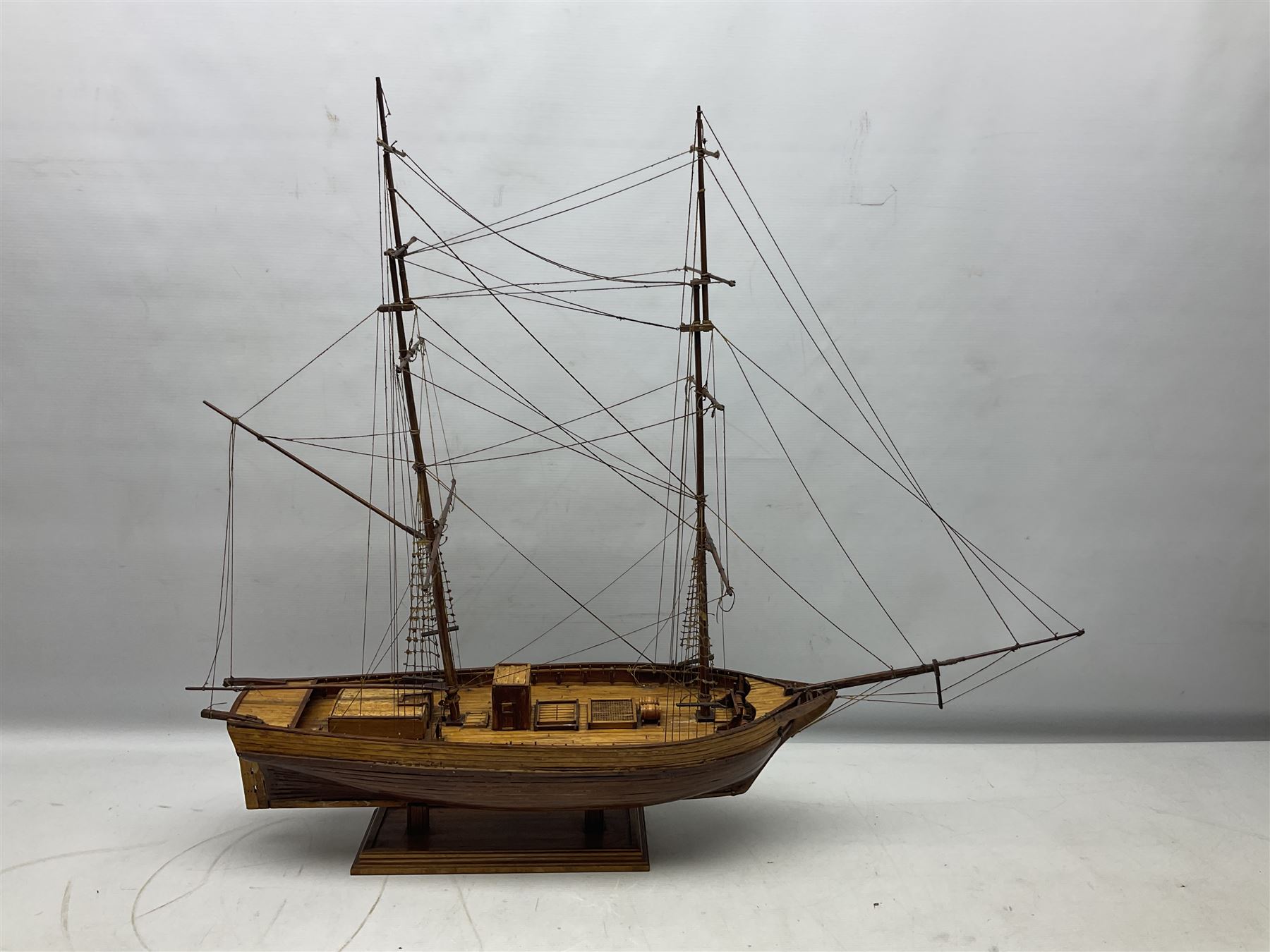 Scratch built model ship - Image 7 of 11