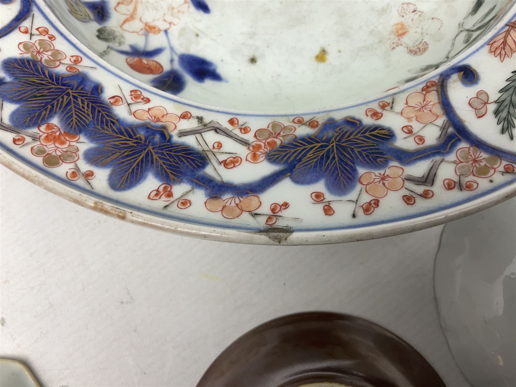 19th Century Imari pattern Japanese blood letting bowl - Image 4 of 13