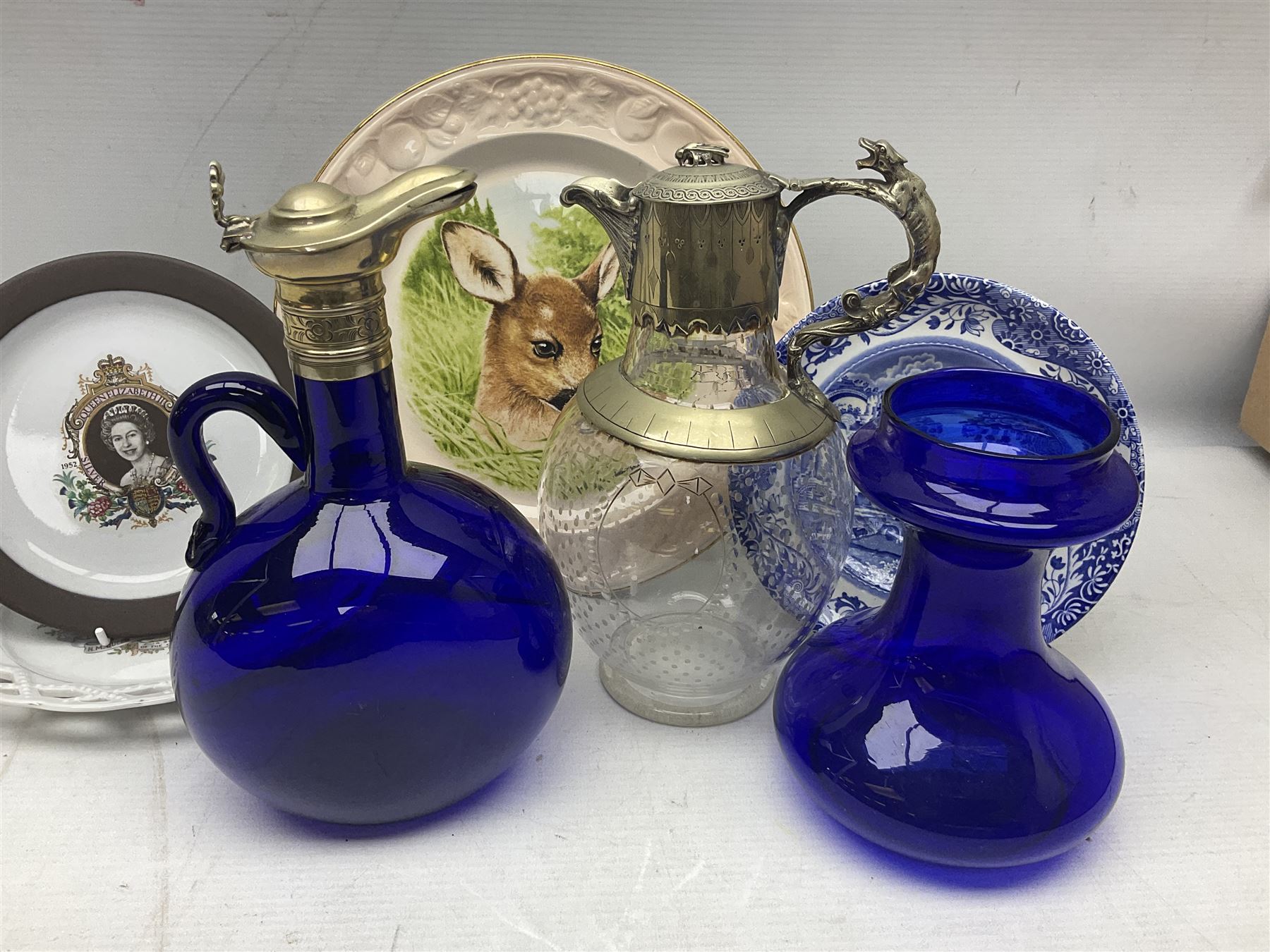Quantity of ceramics and glassware including Victorian blue glass claret jug - Image 9 of 13