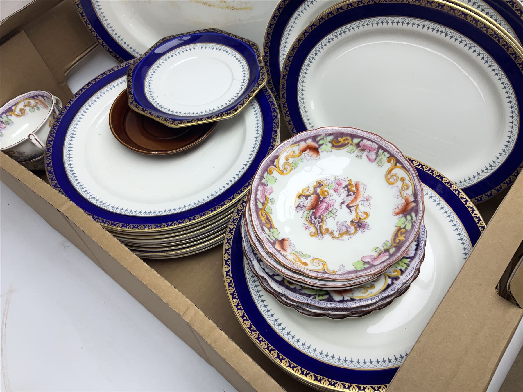 Quantity of Victorian and later ceramics to include Wedgwood Imperial dinner wares - Image 3 of 15