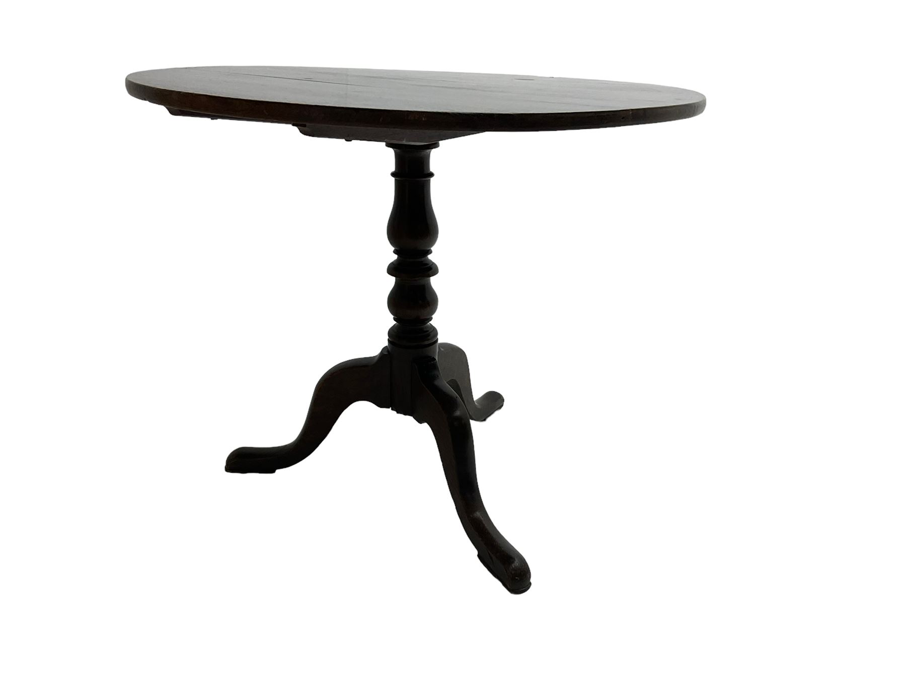 Late 19th century oak tilt-top tripod table