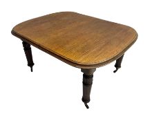 19th century mahogany extending dining table