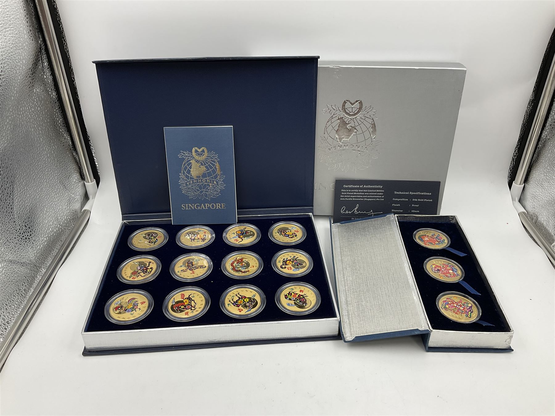 Singapore Venhonia commemorative medallion collection and a Tiger Beer commemorative three-medallion - Image 6 of 6