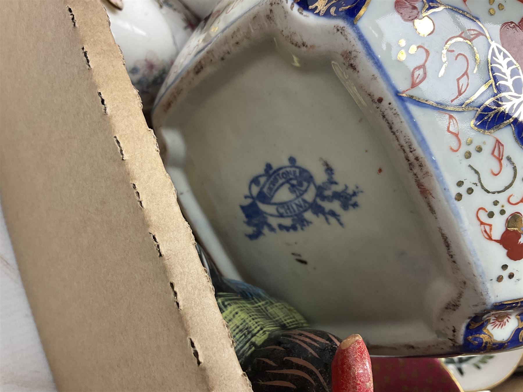 Quantity of Victorian and later ceramics to include Wedgwood Imperial dinner wares - Image 10 of 15