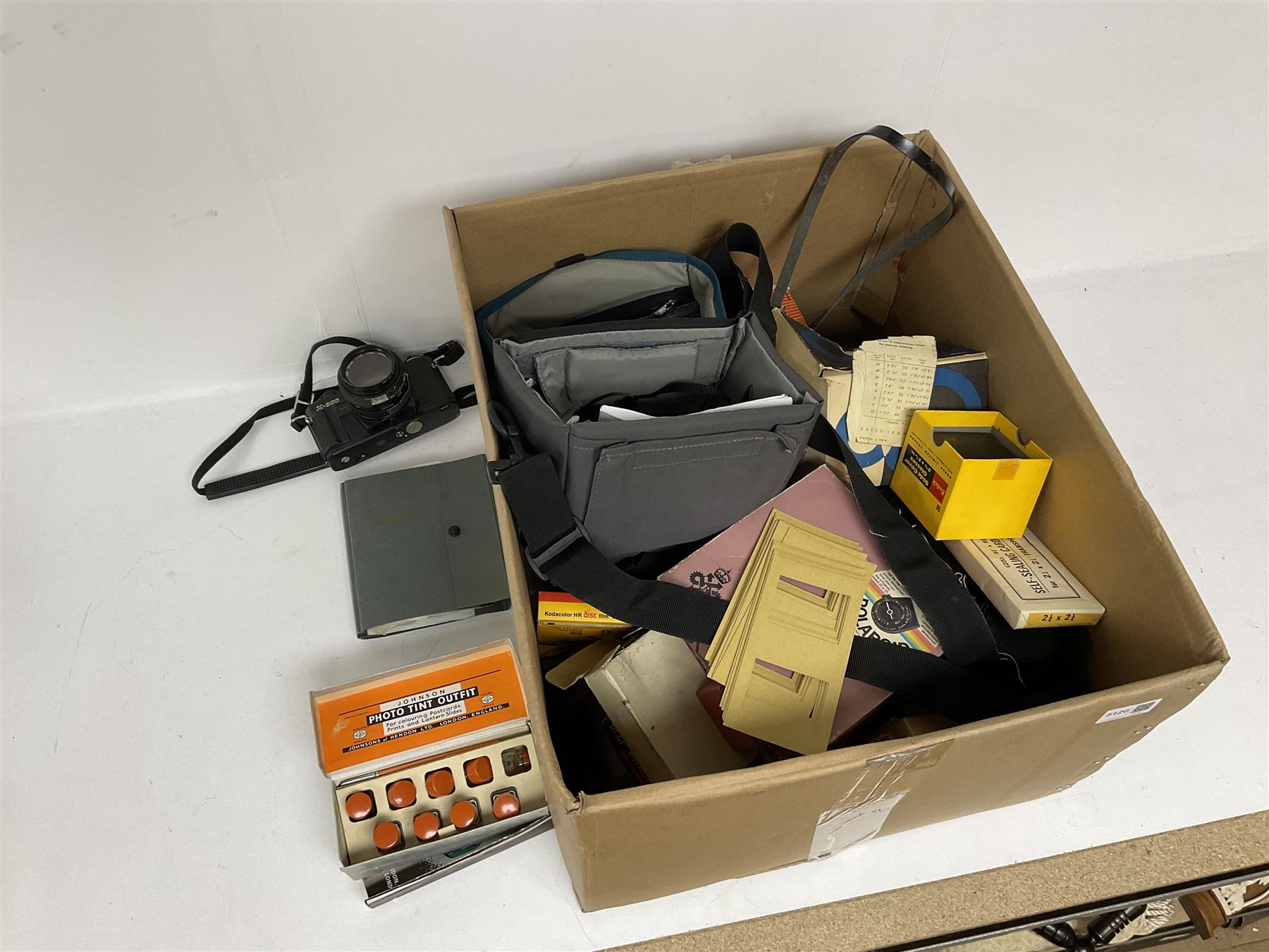 Collection of cameras and equipment - Image 4 of 4