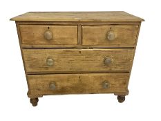 Rustic pine chest fitted with two short and two long drawers