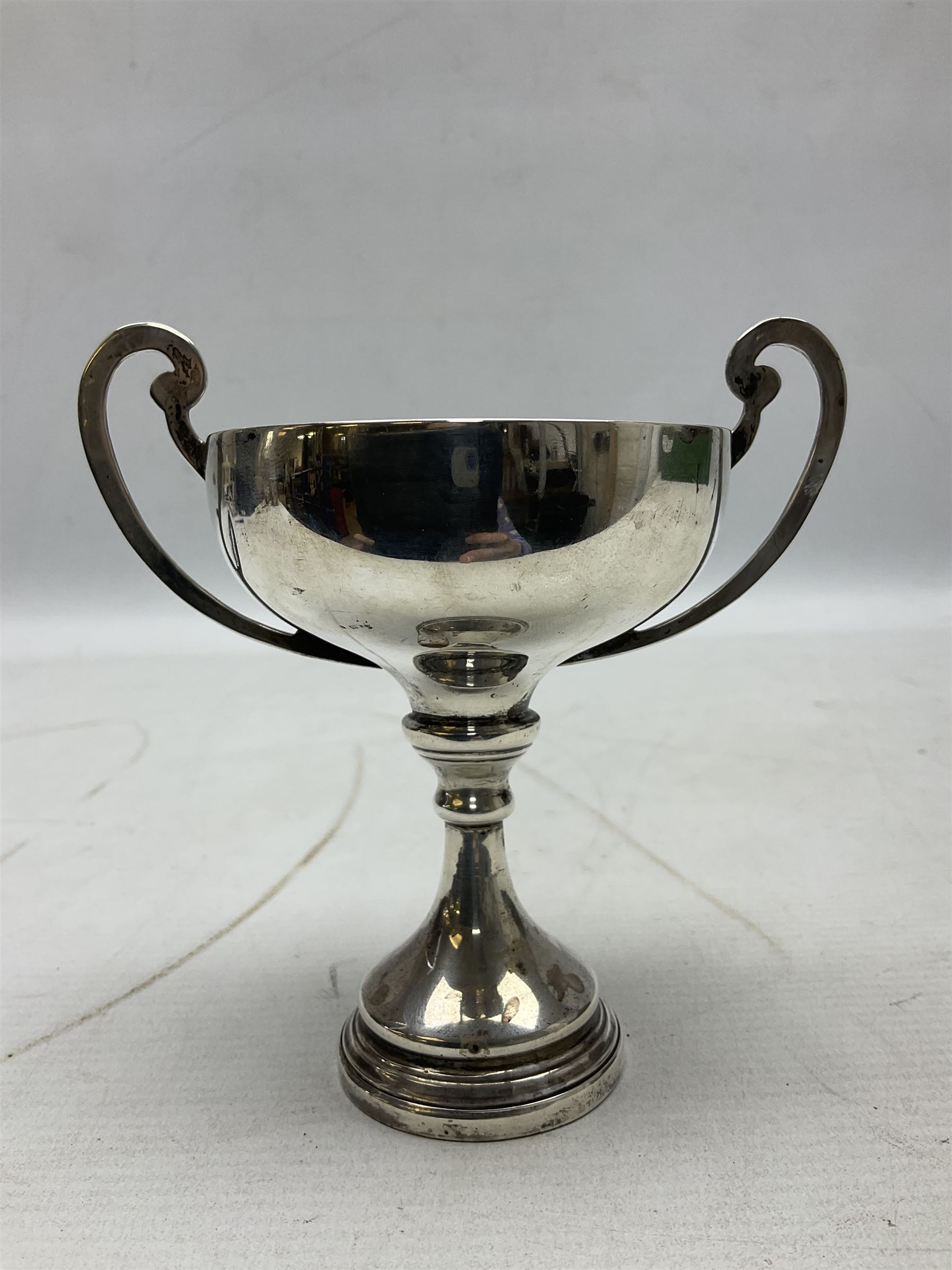 Small silver trophy - Image 2 of 5
