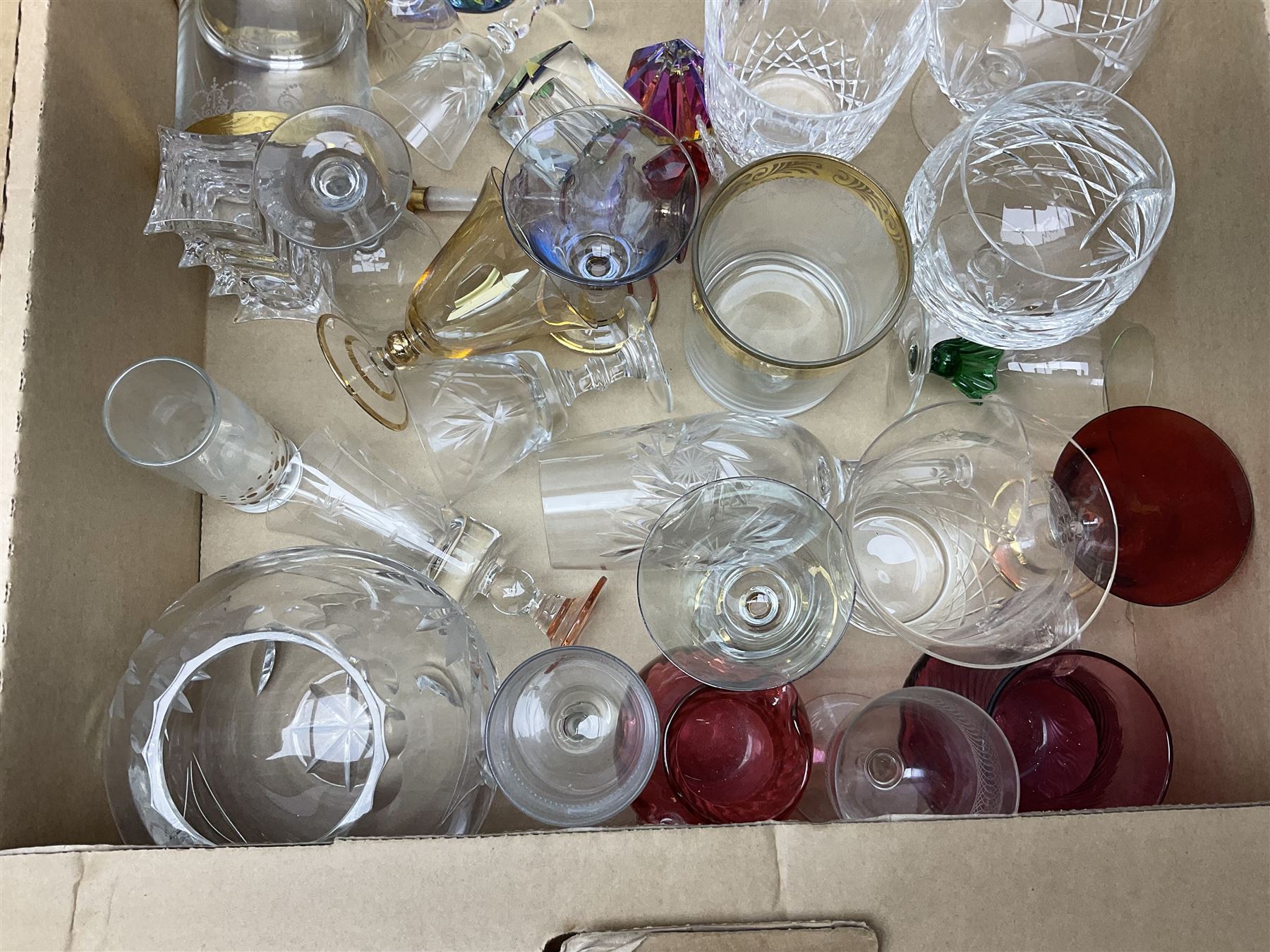 Five boxes of glassware to include cranberry glass - Image 8 of 12