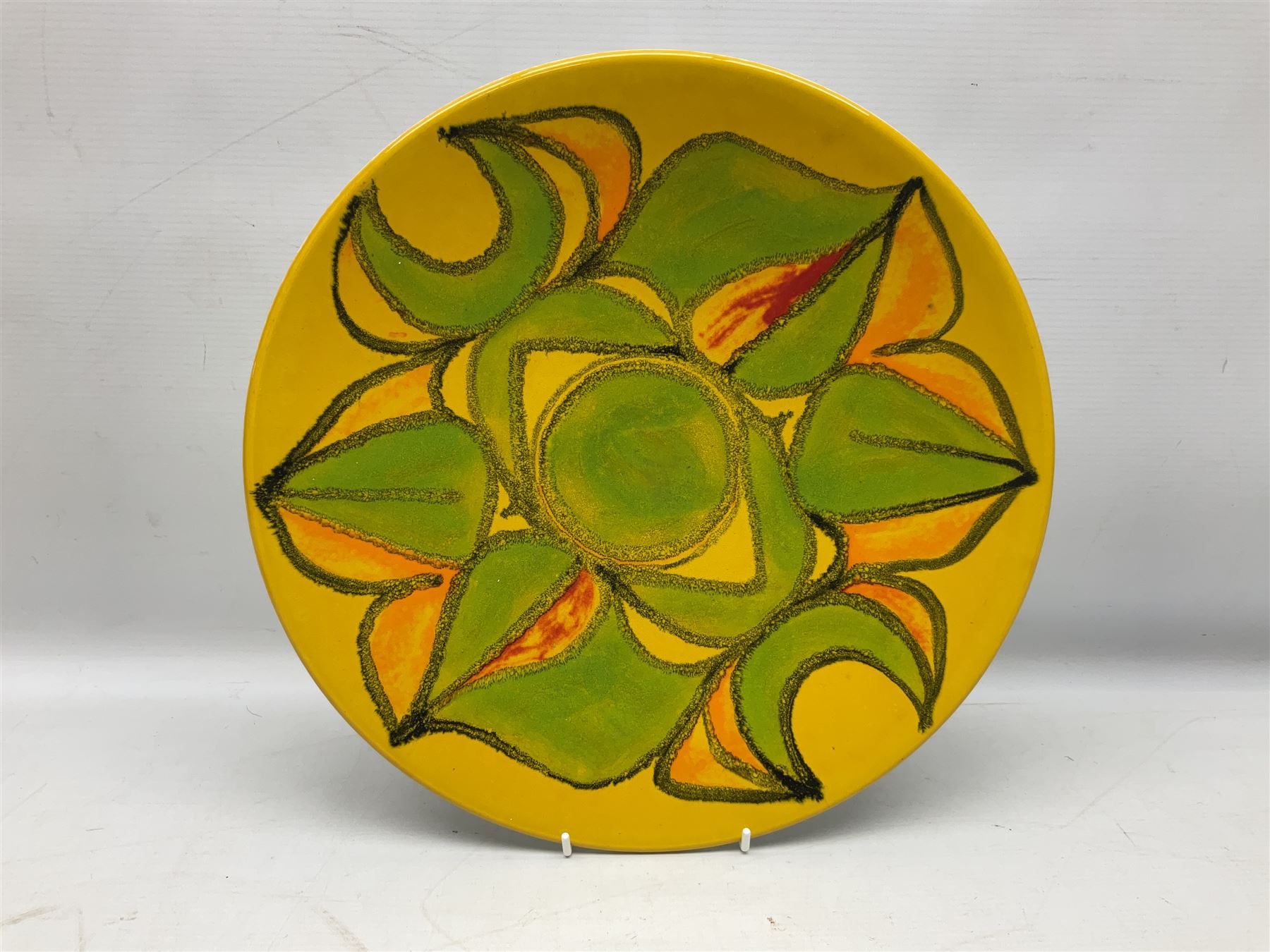 Poole Pottery charger - Image 5 of 6