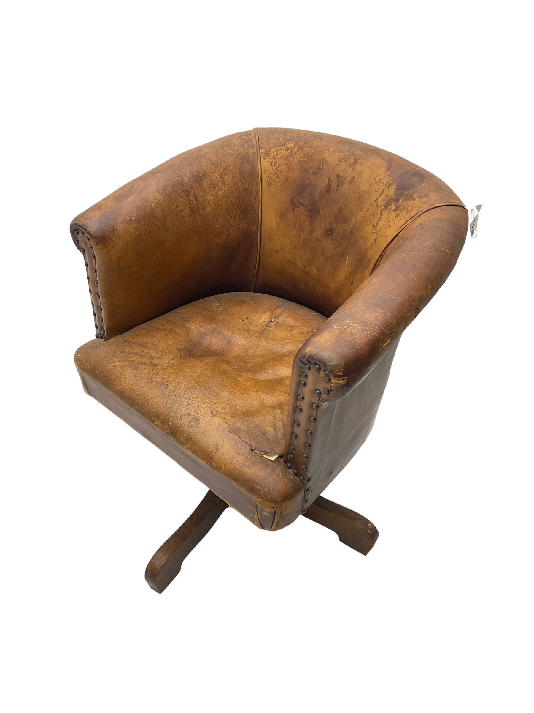 Early 20th century tub swivel armchair