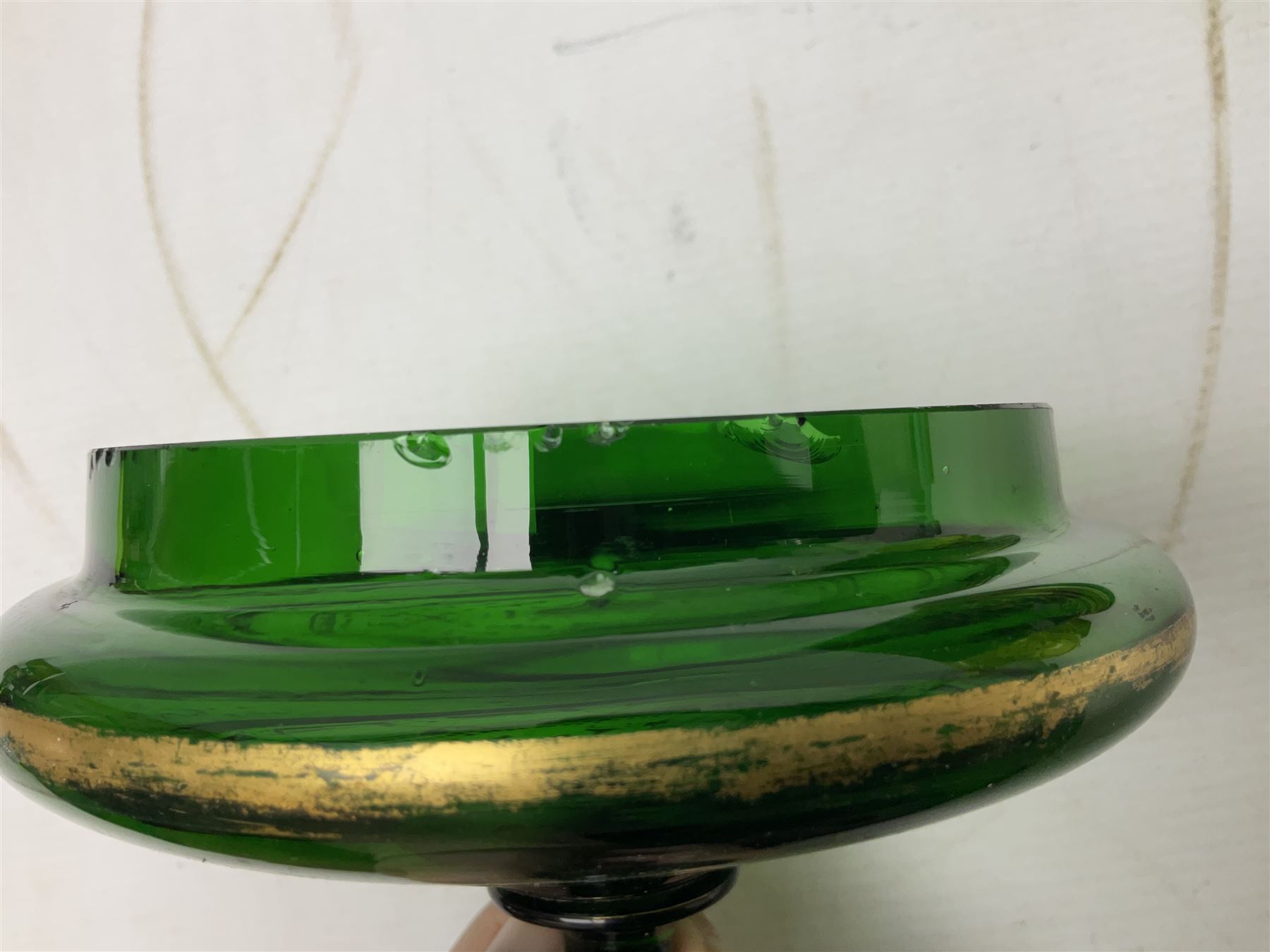 Victorian green glass lidded biscuit jar - Image 6 of 7