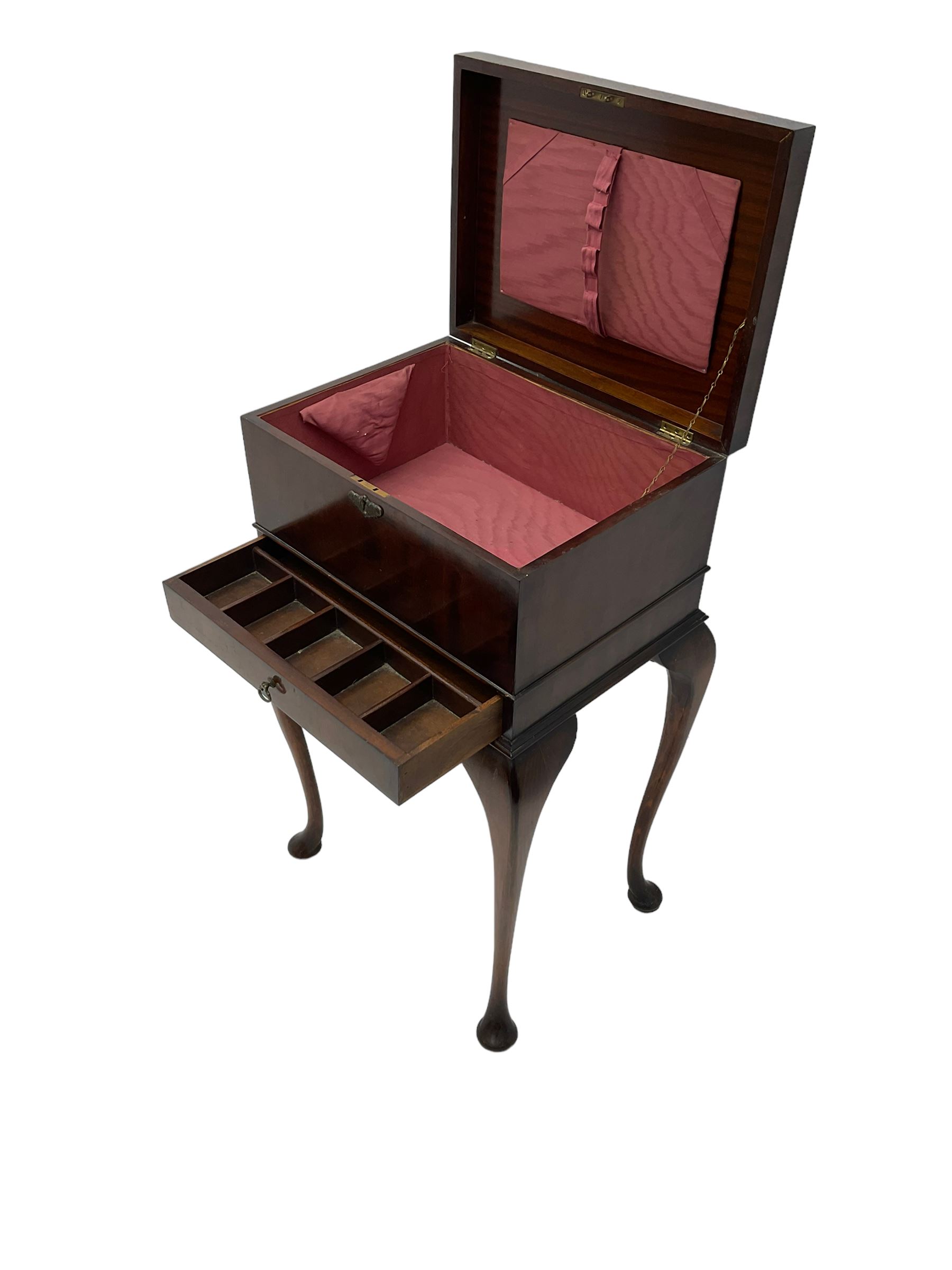 Early 20th century mahogany sewing or work box - Image 3 of 3