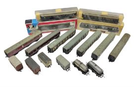 '00' gauge - four boxed and seven unboxed passenger coaches by Hornby Dublo