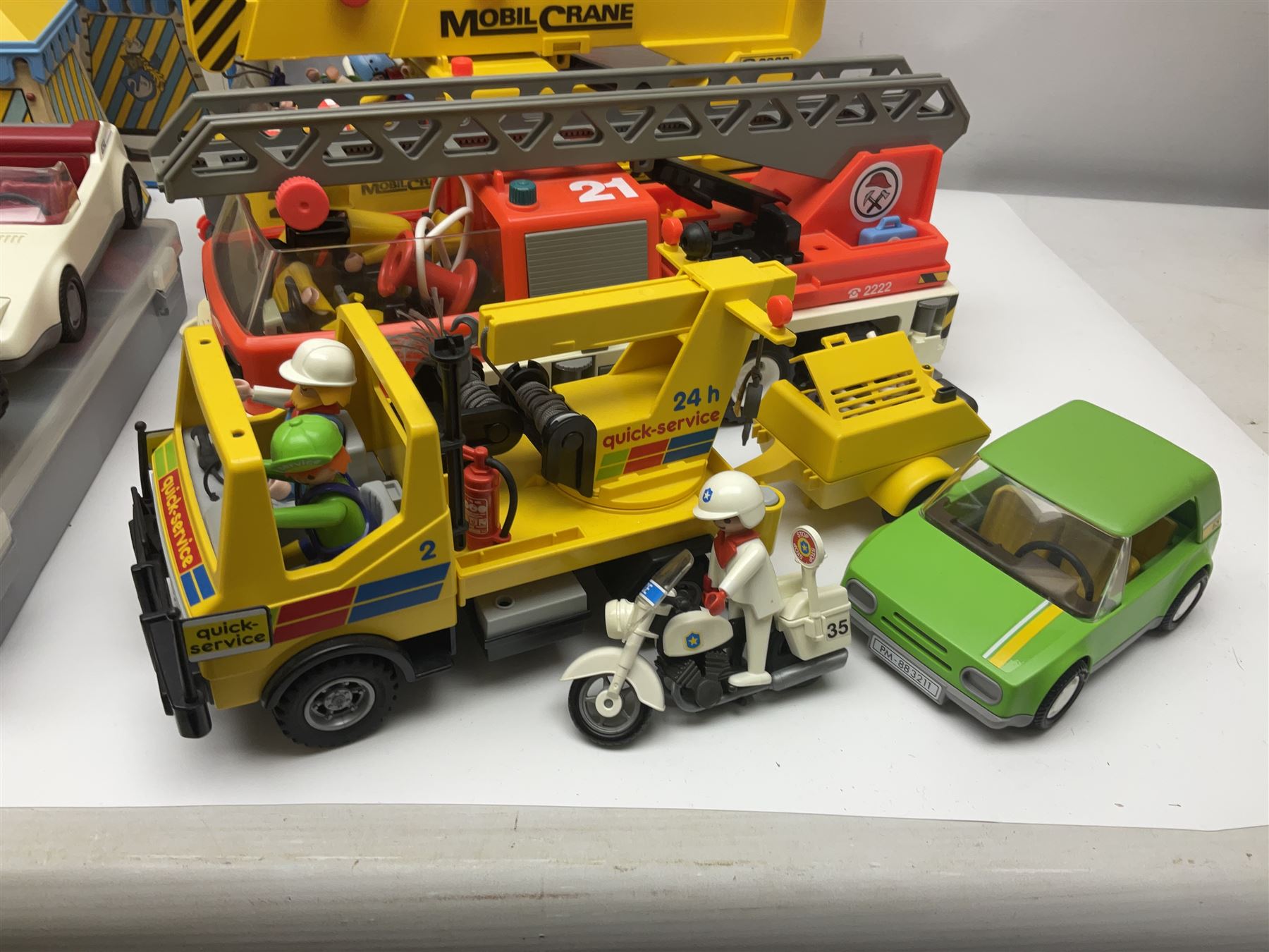 Collection of 1980s/90s Playmobil - vehicles including Fire-Engine No.21 - Image 8 of 14