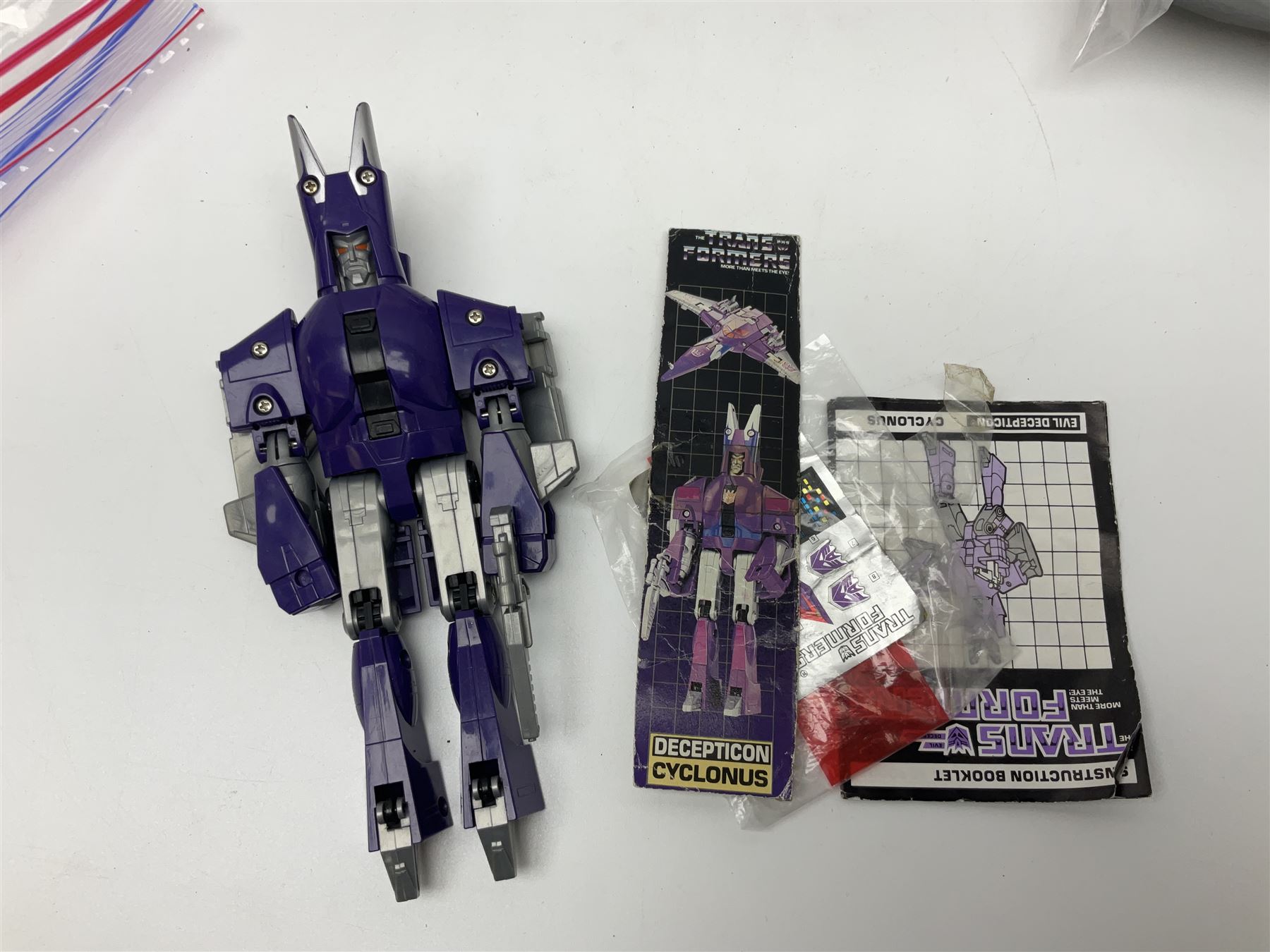 Four 1980sTransformer G1 - Optimus Prime 1984; DinoBot Sludge (Diplodocus) 1984; Cyclonus 1986; and - Image 6 of 13