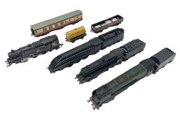 Hornby Dublo - four locomotives comprising Duchess Class 4-6-2 'Duchess of Montrose' No.46232; Class