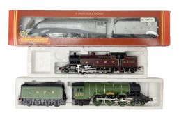 Hornby '00' gauge - Class A4 4-6-2 locomotive 'Silver Link' No.2509; in associated box; Class A3 4-6