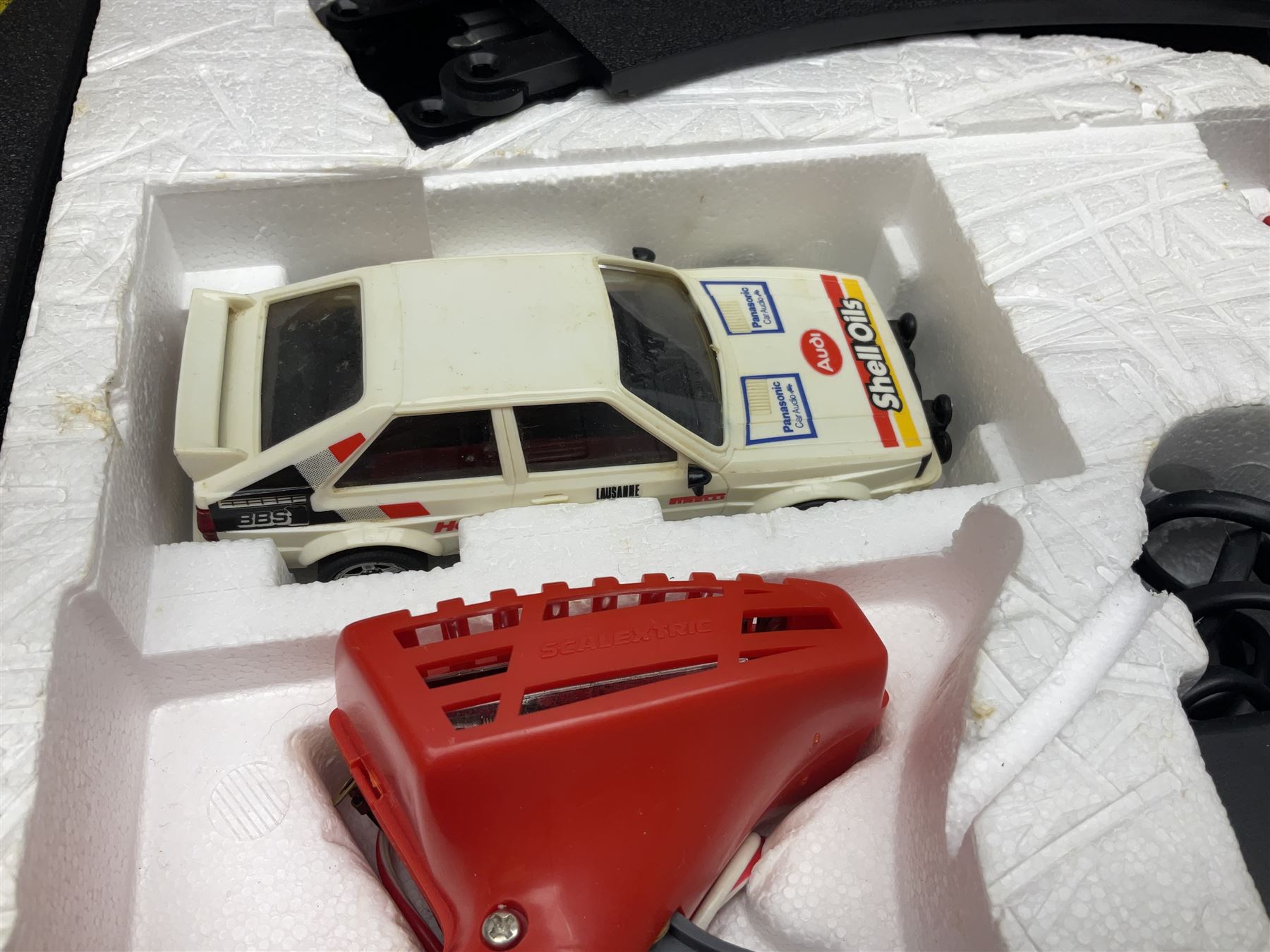 Scalextric - Rallye Internationale set with Audi Quattro and Austin Metro; boxed with instructions - Image 5 of 6