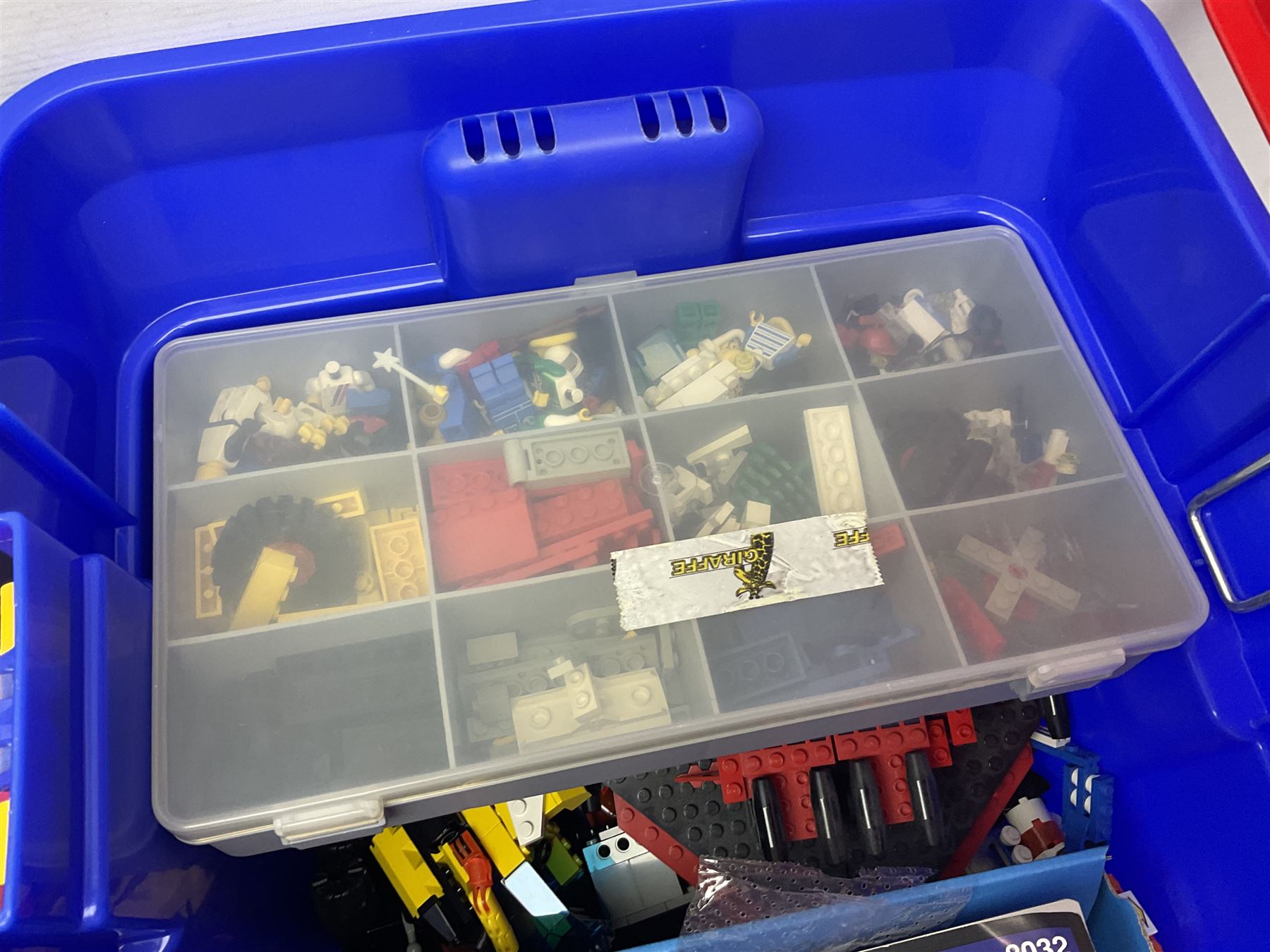 Lego - large quantity of part-built models and loose component parts including Lego Technic and Lego - Image 8 of 9