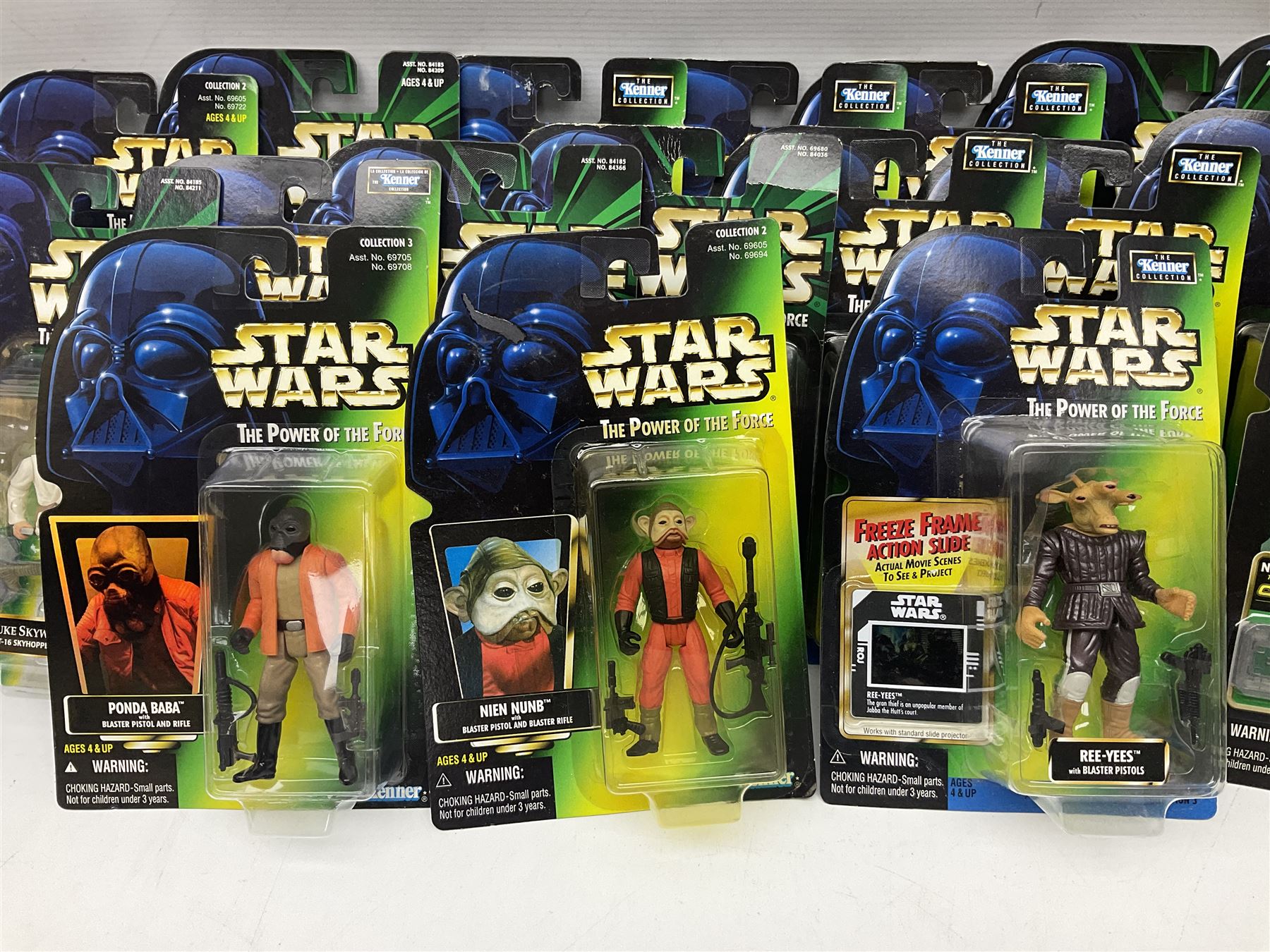 Star Wars - The Power of the Force - thirty-four carded figures; all in unopened blister packs (34) - Image 8 of 13