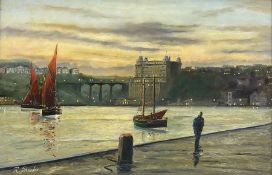 Robert Sheader (British 20th century): Grand Hotel and Spa Bridge from the West Pier Scarborough