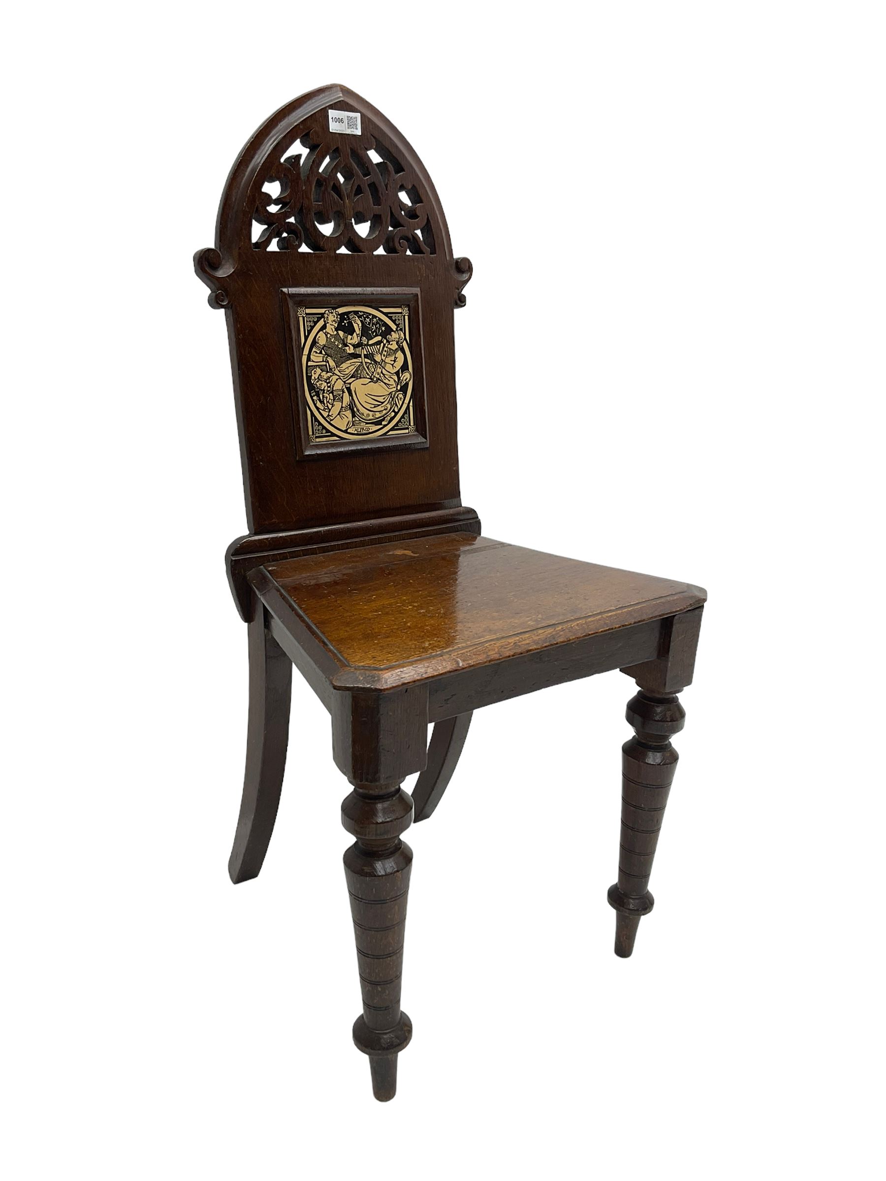 19th century oak hall chair - Image 3 of 6