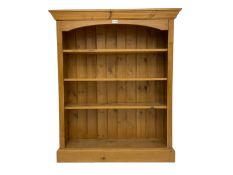 Pine open bookcase